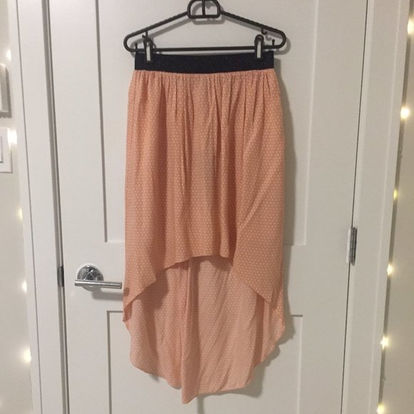 Blush pink poke-a-dot skirt - Picture 1 of 1